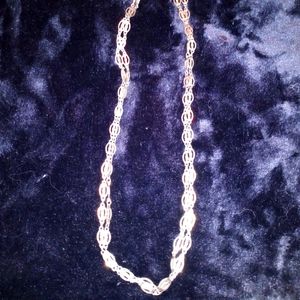 Chain necklace